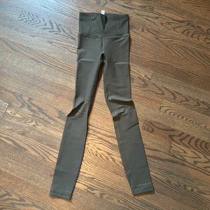 Lululemon size 2 leggings green